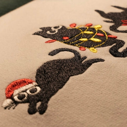 Áo Meowwy Christmas – Phiên bản Mèo Đen Giáng Sinh, tặng hình thêu cá nhân trên tay áo 🎄