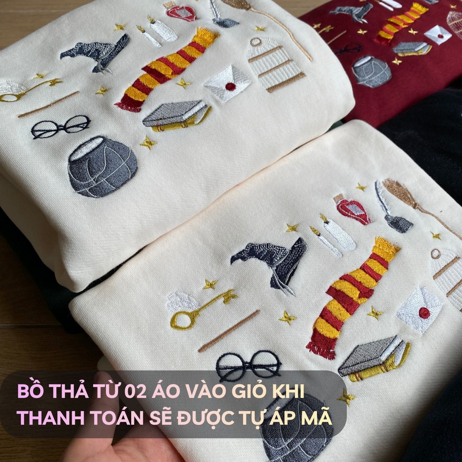 Sweater Rương của Harry hàng sẵn sale off chỉ còn 299k/áo khi mua từ 2 áo, tặng thêu tên trên tay