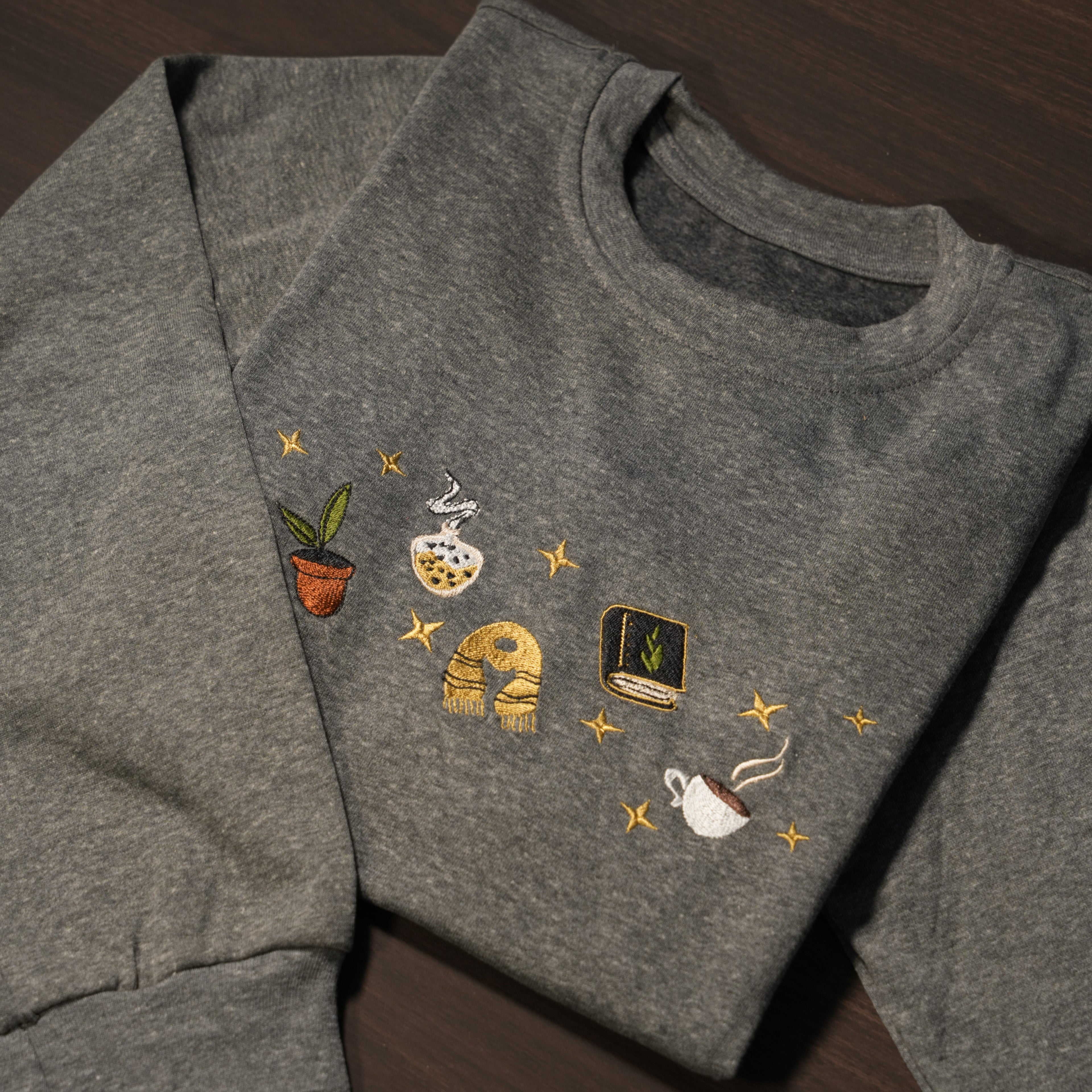 Bộ Quà Tặng Phép Thuật – Sweater Badger House 4 món (Áo xám chuột,Túi bút, Bí phép thuật)