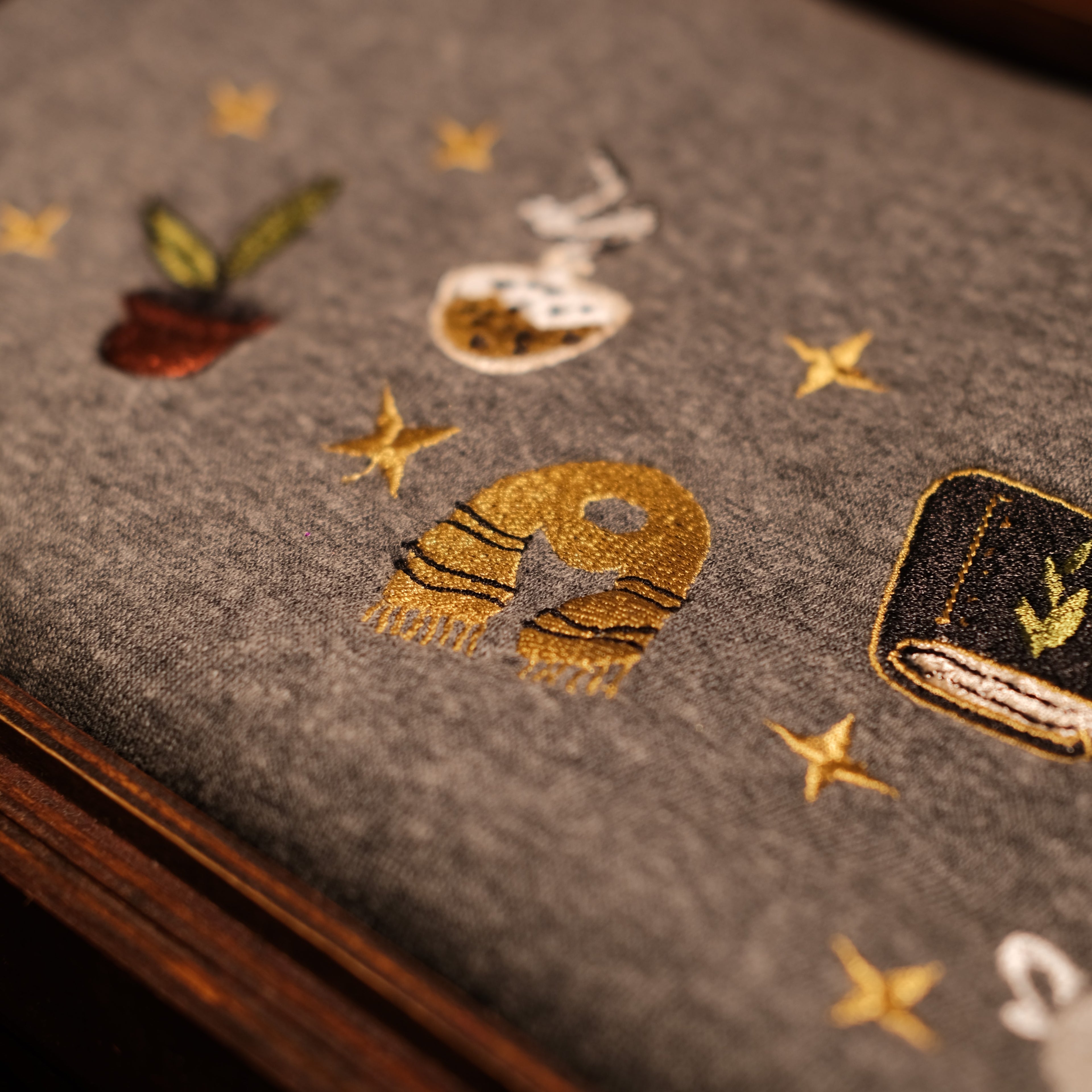 Icon nhà lửng - SW_MG_Chillhood_IconBager nỉ bông 100% cotton